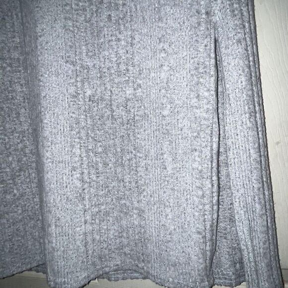 Umgee Ribbed Skirt Size Small‎ Gray Pull On High Waist Side Slit - Picture 5 of 6